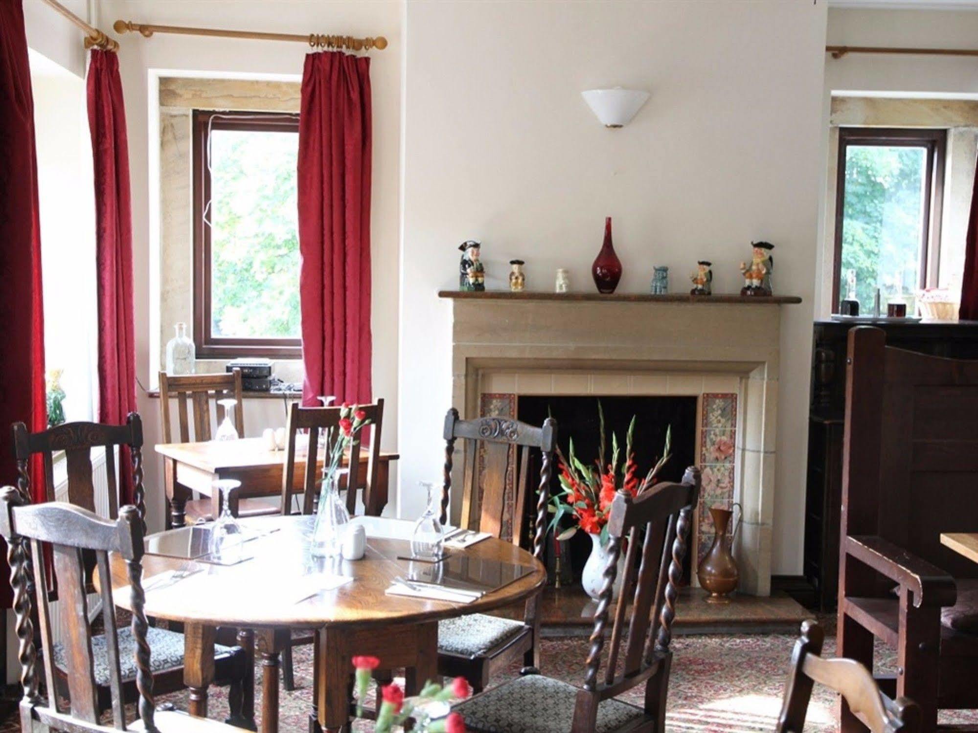 The Jug And Glass Inn Матлок Екстериор снимка