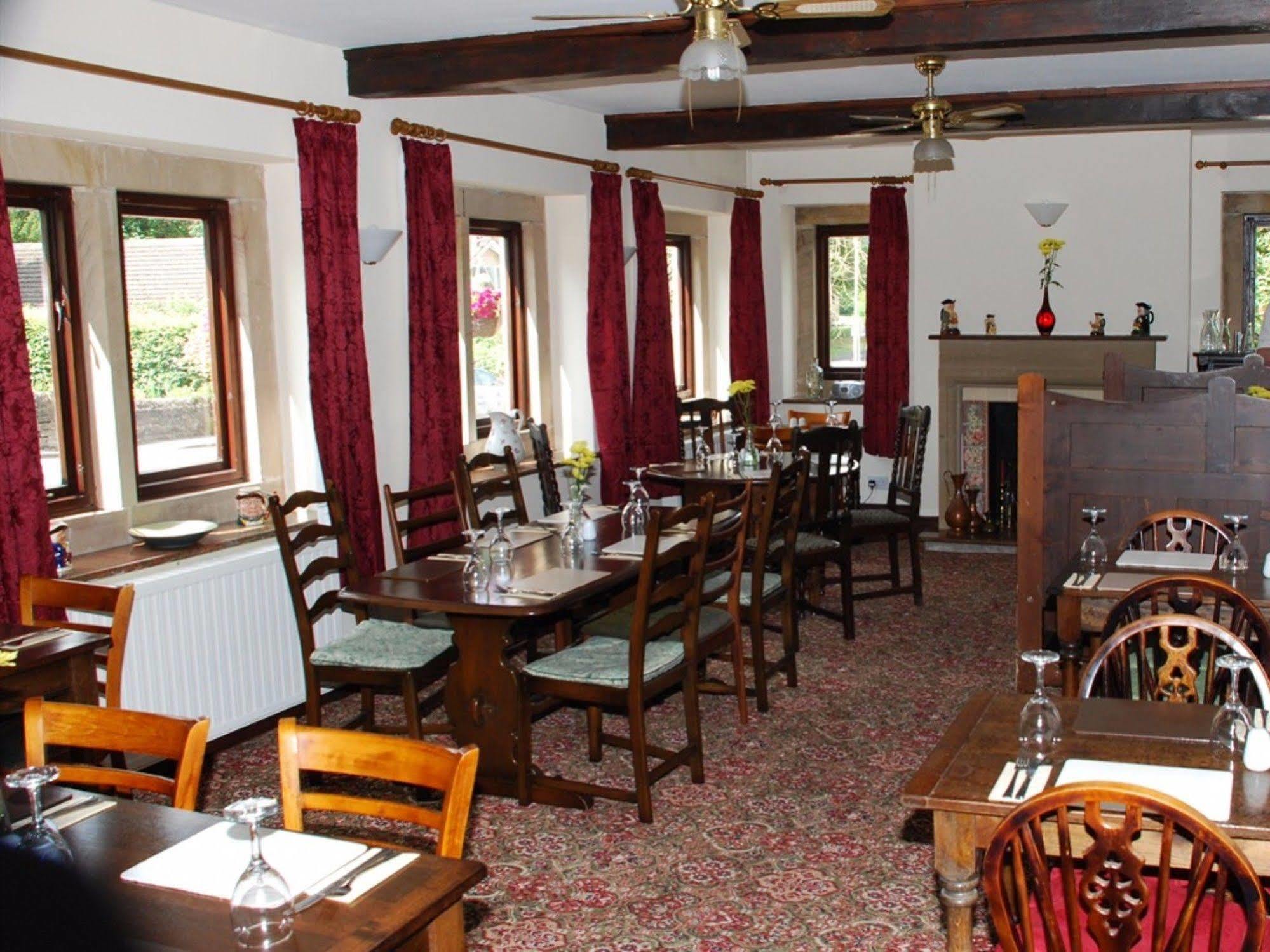 The Jug And Glass Inn Матлок Екстериор снимка