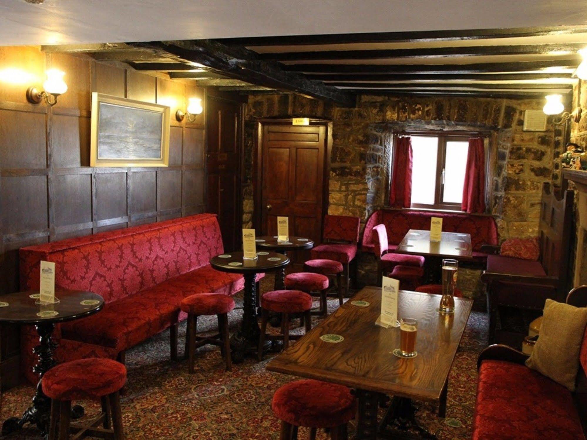 The Jug And Glass Inn Матлок Екстериор снимка